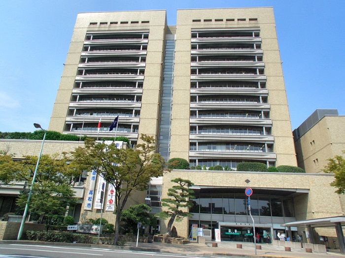 香川県高松市の人口推移