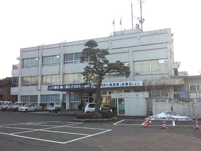 鳥取県八頭町の人口推移